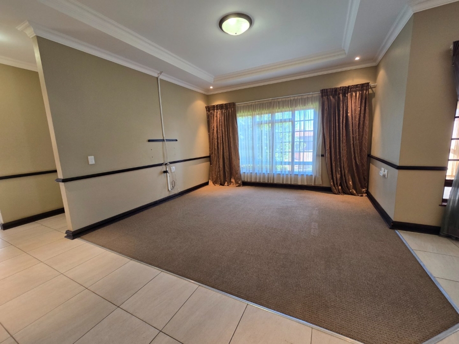 3 Bedroom Property for Sale in Dan Pienaar Free State